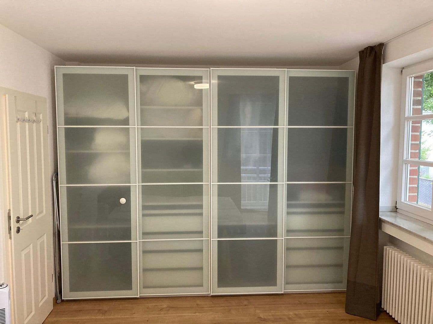 Prodej bytu 3+1 82 m², Walburgisstr., Düsseldorf (Kaiserswerth), Severní Porýní-Vestfálsko Prodej bytu 3+1 82 m², Walburgisstr., Düsseldorf (Kaiserswerth), Severní Porýní-Vestfálsko