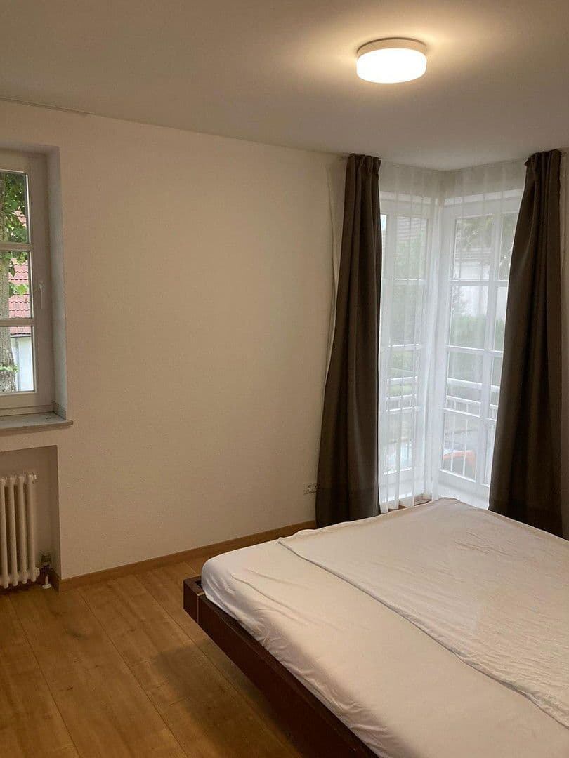 Prodej bytu 3+1 82 m², Walburgisstr., Düsseldorf (Kaiserswerth), Severní Porýní-Vestfálsko Prodej bytu 3+1 82 m², Walburgisstr., Düsseldorf (Kaiserswerth), Severní Porýní-Vestfálsko