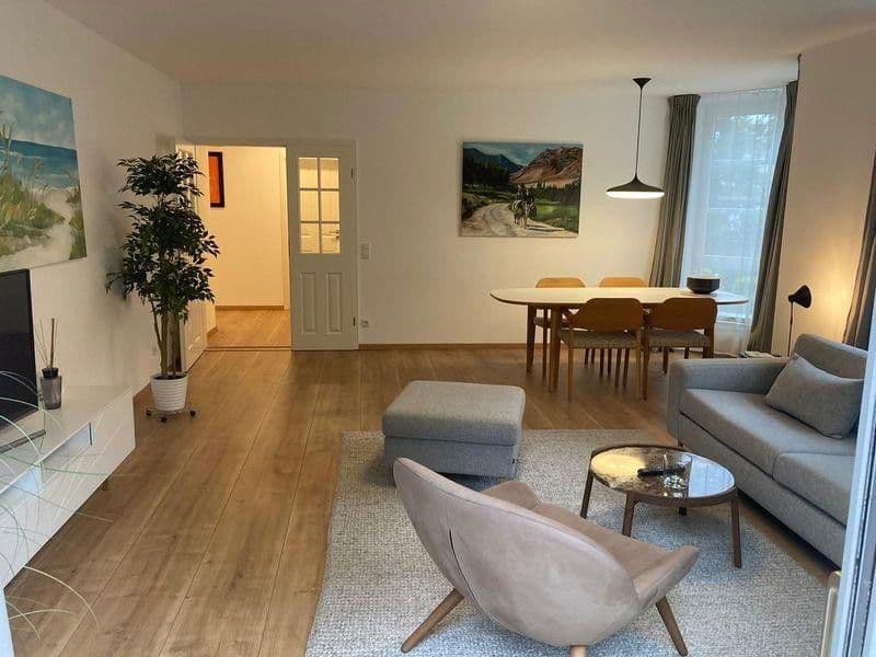 Prodej bytu 3+1 82 m², Walburgisstr., Düsseldorf (Kaiserswerth), Severní Porýní-Vestfálsko Prodej bytu 3+1 82 m², Walburgisstr., Düsseldorf (Kaiserswerth), Severní Porýní-Vestfálsko