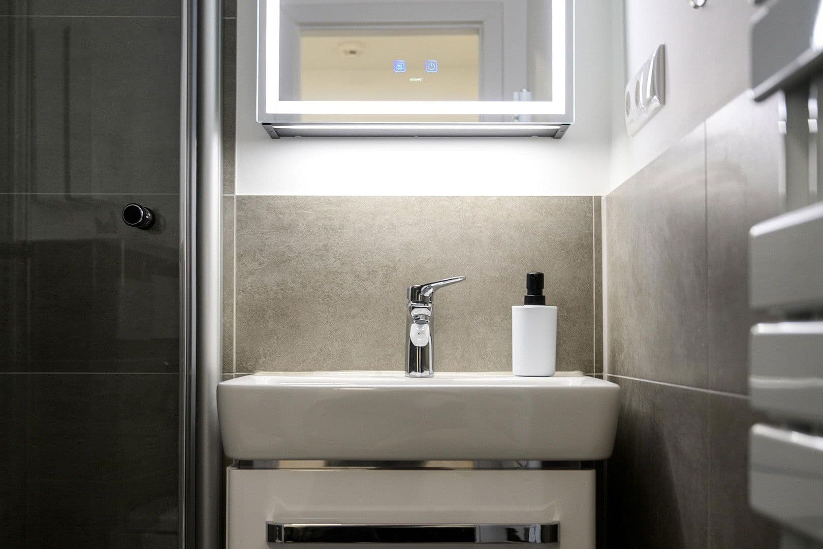 Pronájem bytu 2+1 52 m², Elisenstraße 22, Hamburg, Hamburg Pronájem bytu 2+1 52 m², Elisenstraße 22, Hamburg, Hamburg