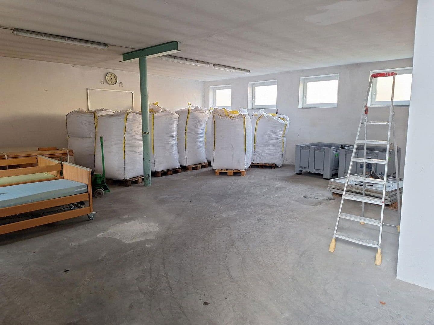 Prodej domu 383 m², pozemek 1.457 m², Schwaigener Str. 28, Mamming, Bavorsko Prodej domu 383 m², pozemek 1.457 m², Schwaigener Str. 28, Mamming, Bavorsko