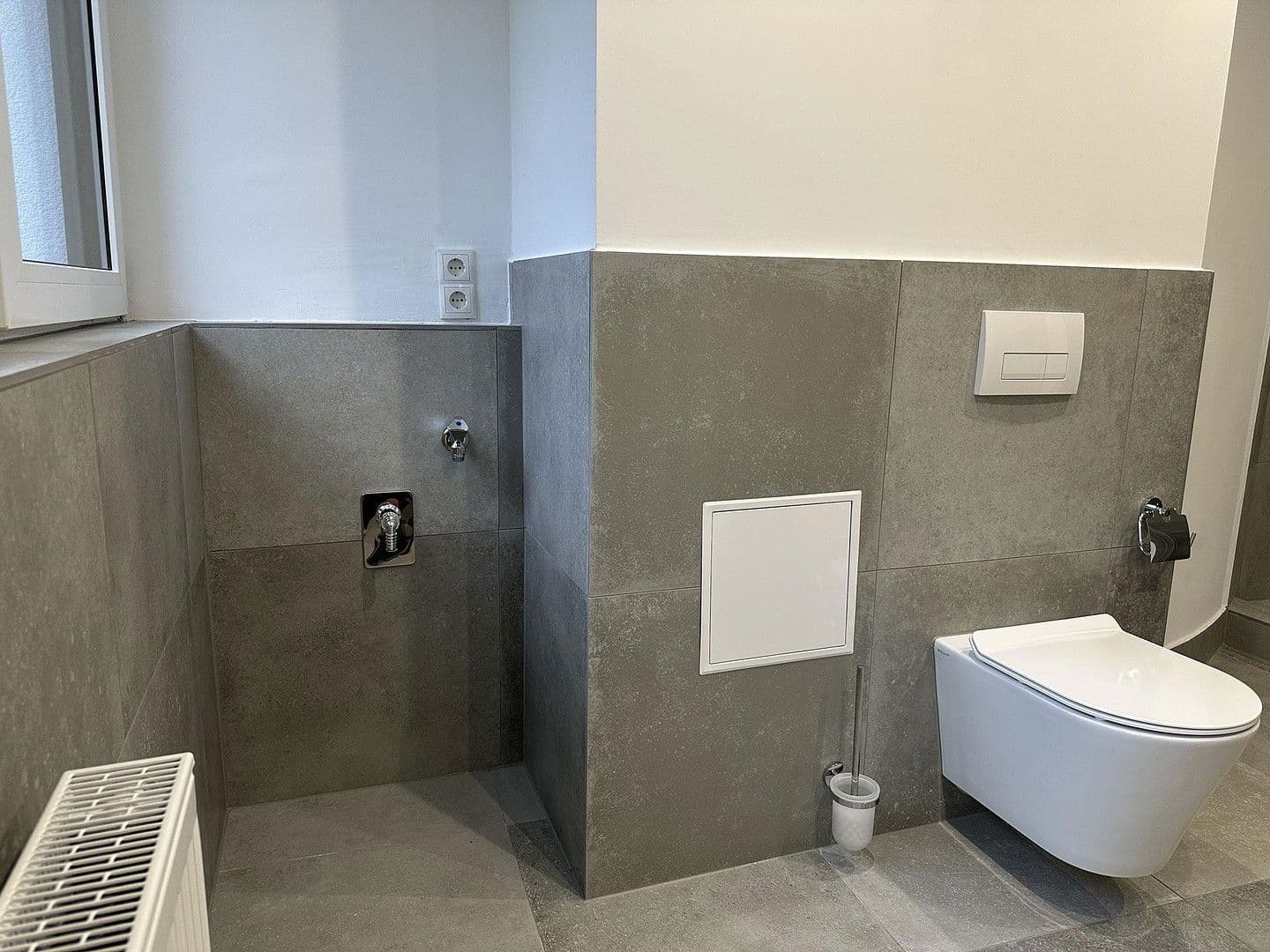 Pronájem bytu 4+1 94 m², Badstr. 131, Egloffstein, Bavorsko Pronájem bytu 4+1 94 m², Badstr. 131, Egloffstein, Bavorsko