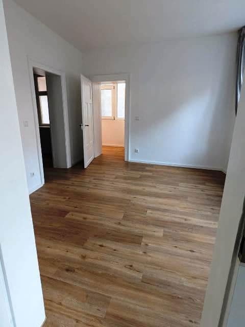 Pronájem bytu 3+1 78 m², Schirmgasse 272, Landshut, Bavorsko Pronájem bytu 3+1 78 m², Schirmgasse 272, Landshut, Bavorsko