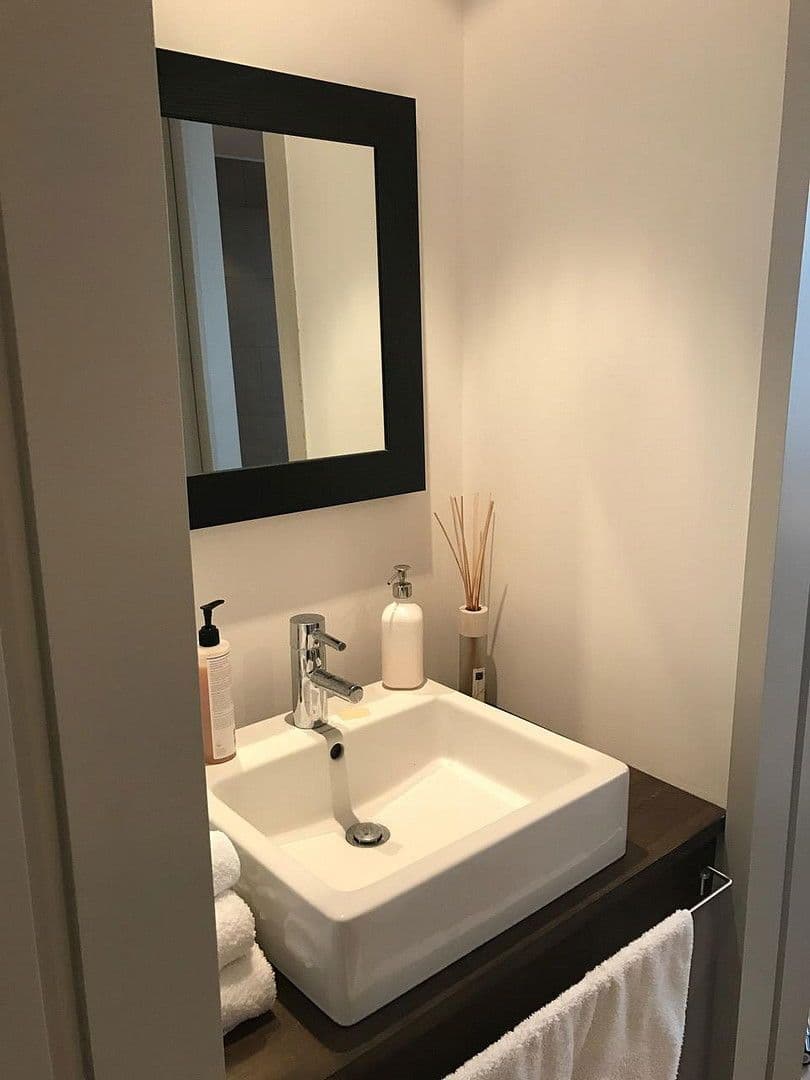 Pronájem bytu 2+kk 121 m², Weidenweg 75, Berlin, Berlín Pronájem bytu 2+kk 121 m², Weidenweg 75, Berlin, Berlín