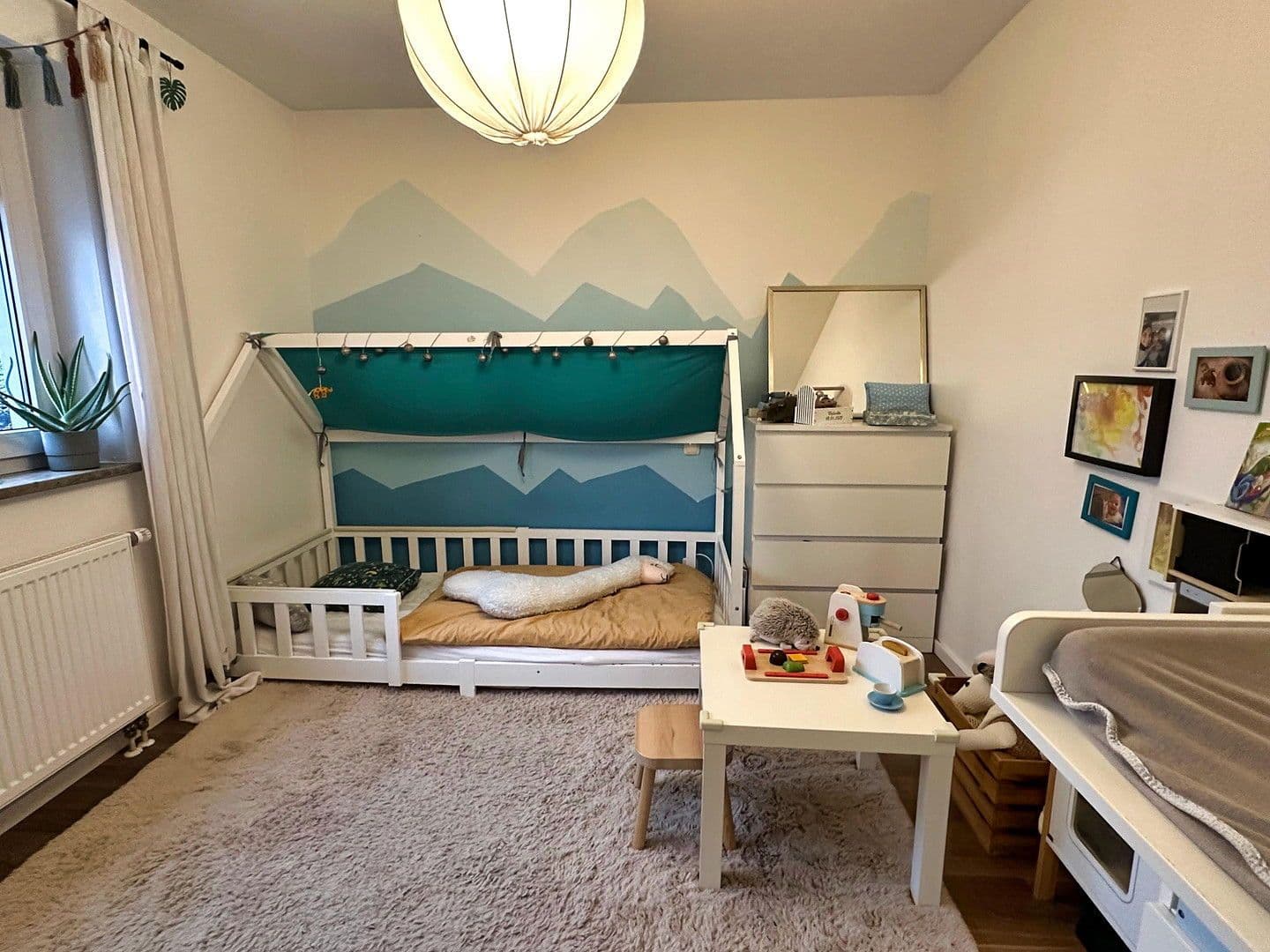 Pronájem bytu 3+1 89 m², Spieljochstr. 8, München, Bavorsko Pronájem bytu 3+1 89 m², Spieljochstr. 8, München, Bavorsko