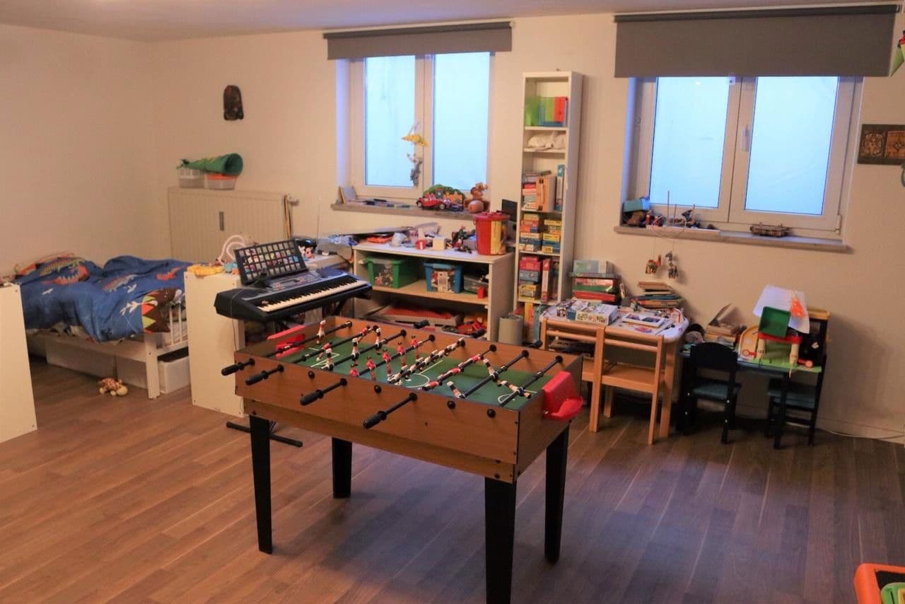 Pronájem bytu 3+1 89 m², Spieljochstr. 8, München, Bavorsko Pronájem bytu 3+1 89 m², Spieljochstr. 8, München, Bavorsko