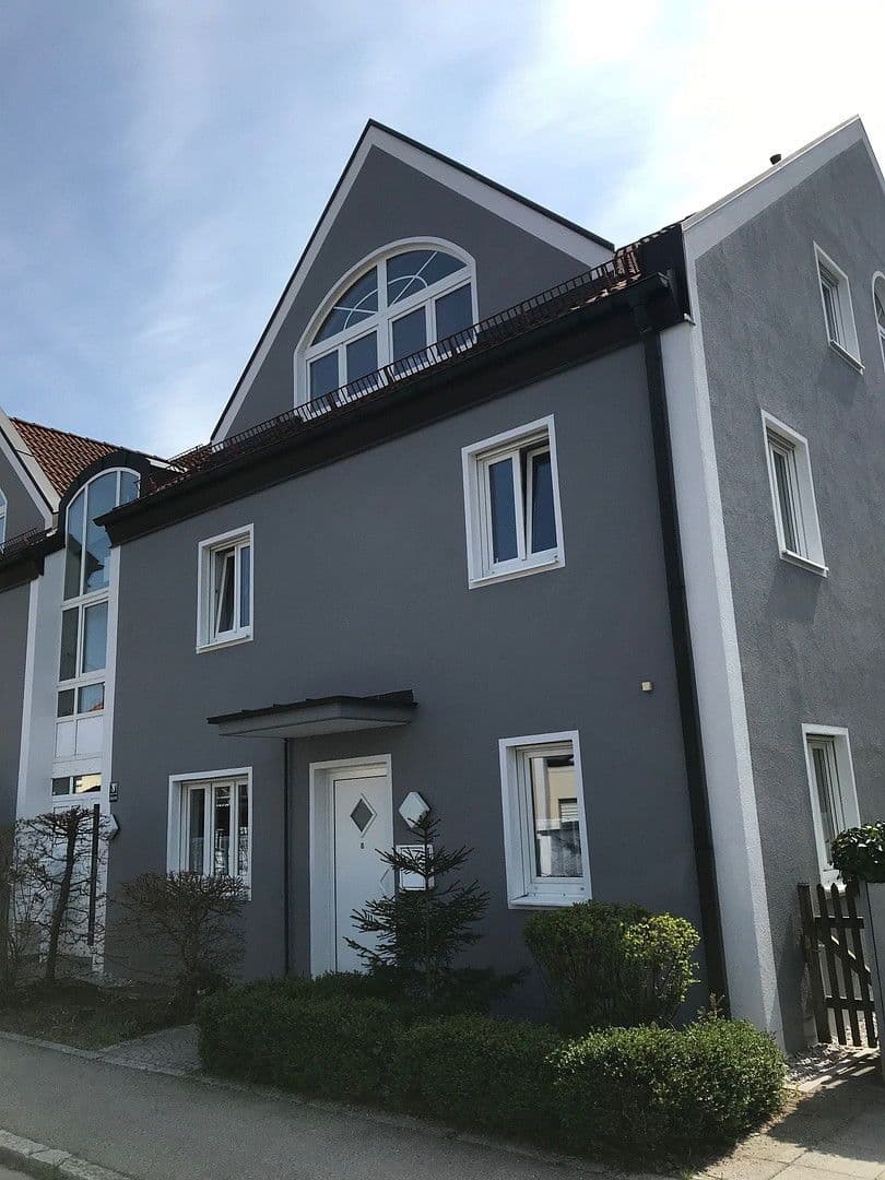 Pronájem bytu 3+1 89 m², Spieljochstr. 8, München, Bavorsko Pronájem bytu 3+1 89 m², Spieljochstr. 8, München, Bavorsko