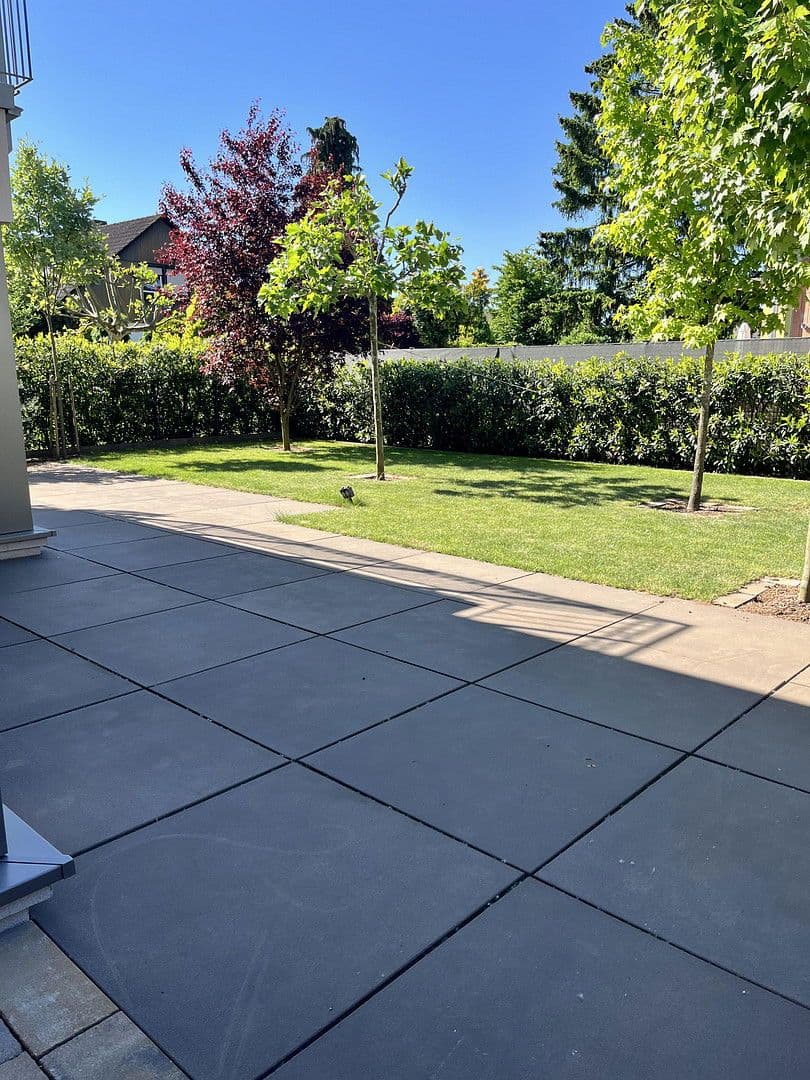 Pronájem domu 201 m², pozemek 436 m², Bad Vilbel, Hessen Pronájem domu 201 m², pozemek 436 m², Bad Vilbel, Hessen