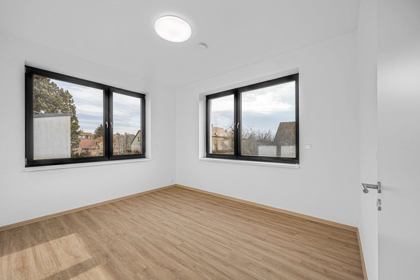 Pronájem bytu 3+kk 75 m², K Dálnici, Praha, Praha Pronájem bytu 3+kk 75 m², K Dálnici, Praha, Praha