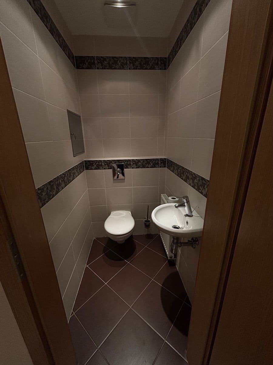 Pronájem bytu 3+kk 82 m², Sazovická, Praha, Praha Pronájem bytu 3+kk 82 m², Sazovická, Praha, Praha