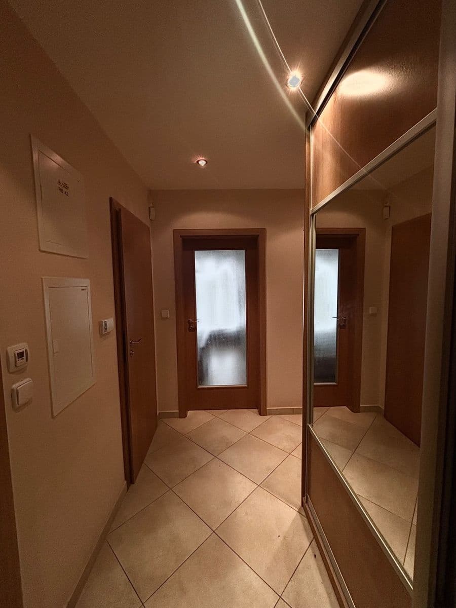 Pronájem bytu 3+kk 82 m², Sazovická, Praha, Praha Pronájem bytu 3+kk 82 m², Sazovická, Praha, Praha