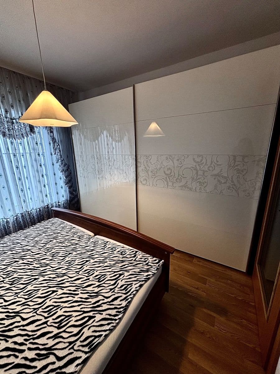 Pronájem bytu 3+kk 82 m², Sazovická, Praha, Praha Pronájem bytu 3+kk 82 m², Sazovická, Praha, Praha