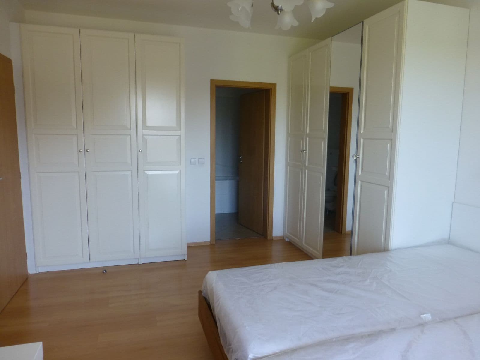 Pronájem bytu 2+kk 56 m², Jana Přibíka, Praha, Praha Pronájem bytu 2+kk 56 m², Jana Přibíka, Praha, Praha