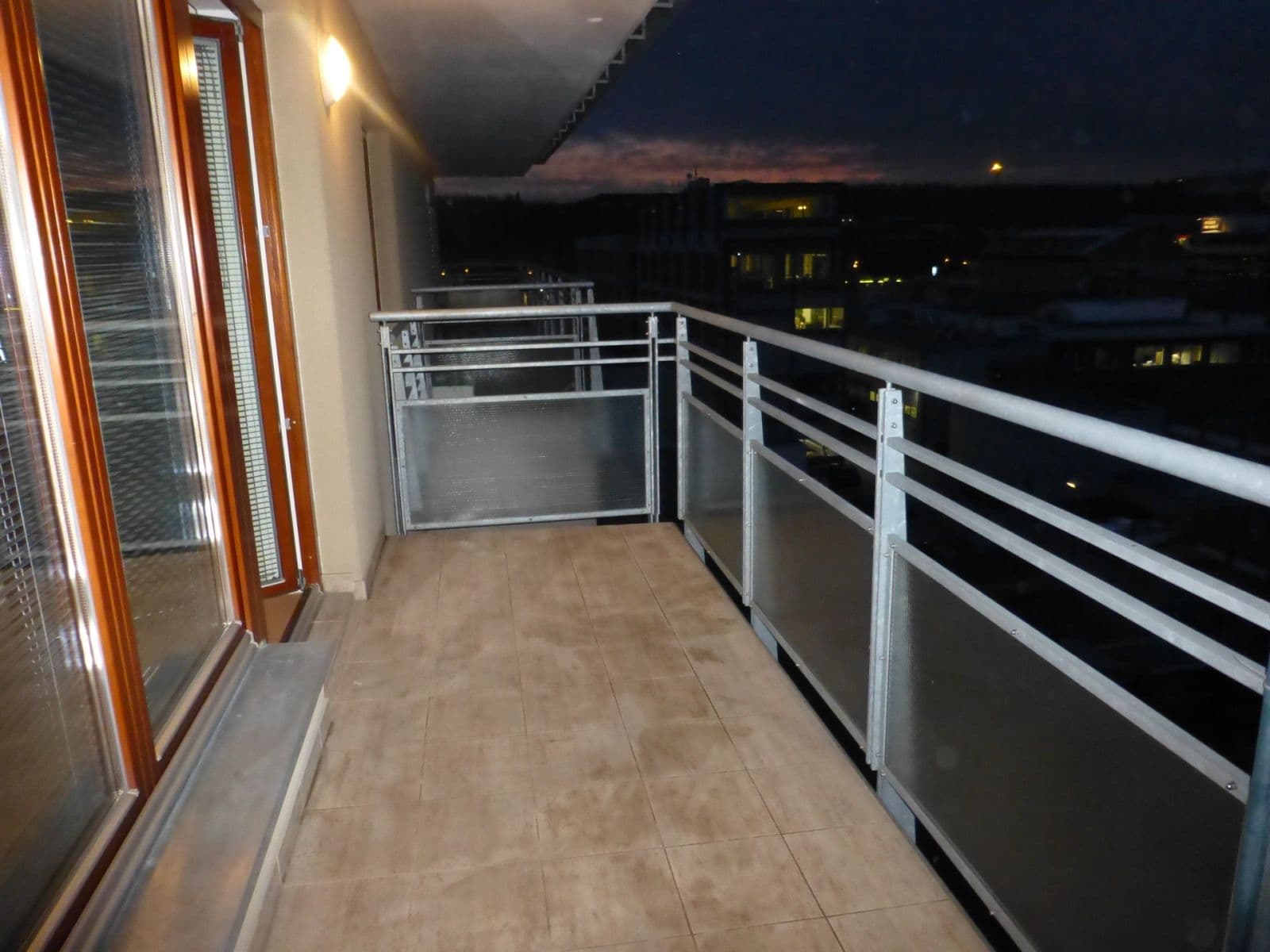 Pronájem bytu 2+kk 56 m², Jana Přibíka, Praha, Praha Pronájem bytu 2+kk 56 m², Jana Přibíka, Praha, Praha