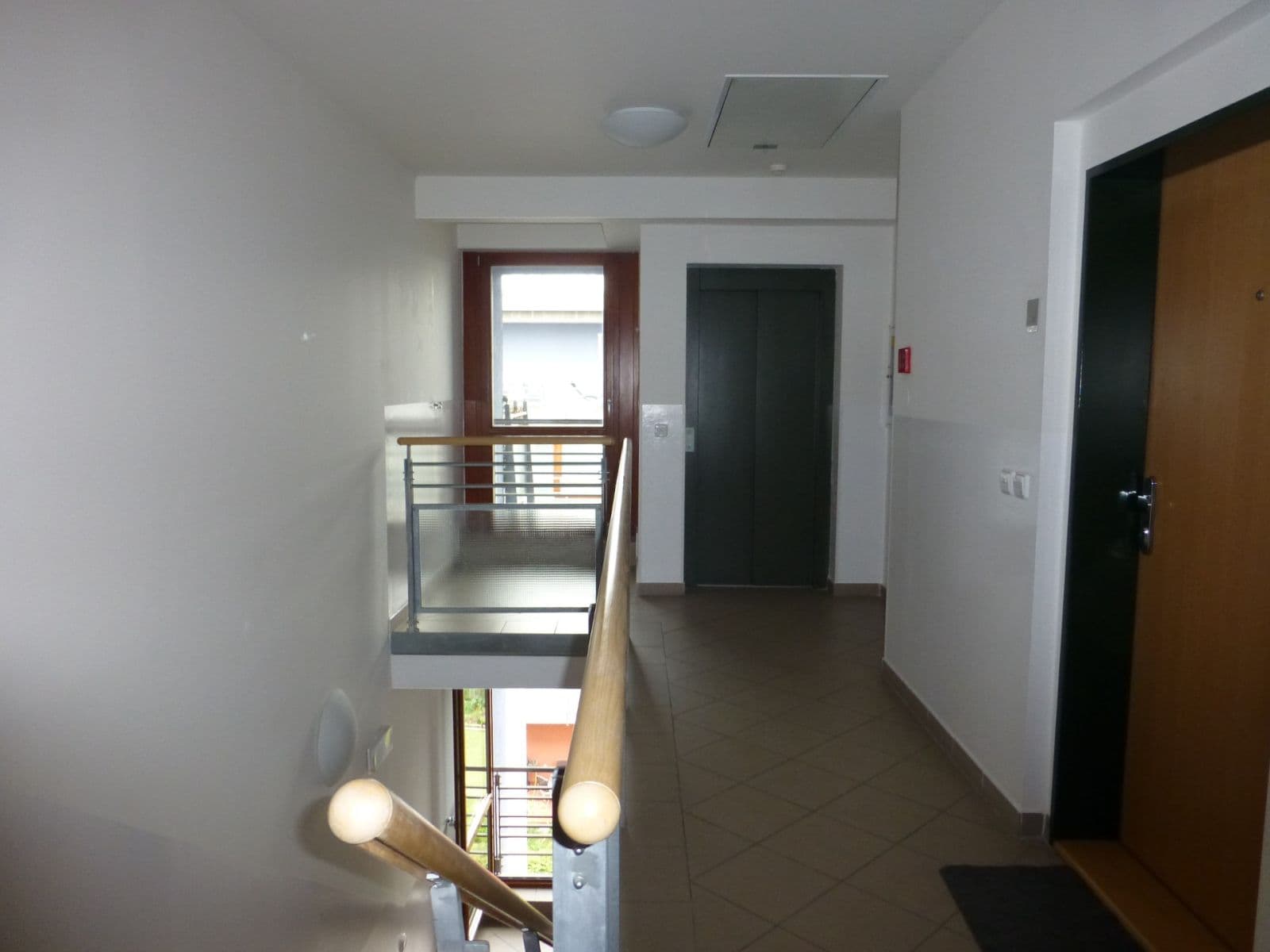 Pronájem bytu 2+kk 56 m², Jana Přibíka, Praha, Praha Pronájem bytu 2+kk 56 m², Jana Přibíka, Praha, Praha