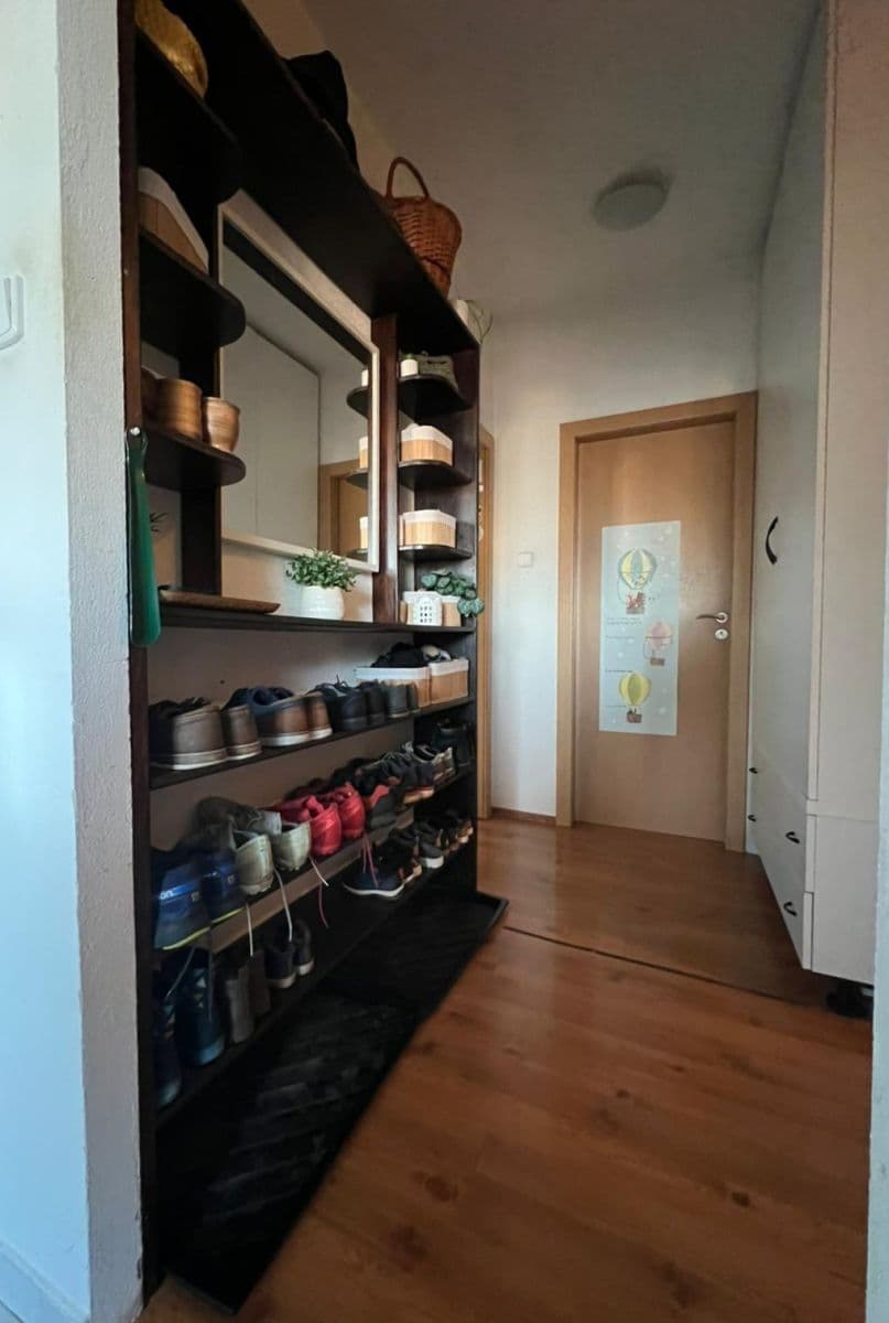 Prodej bytu 2+1 63 m², Řetízková, Jablonec nad Nisou, Liberecký kraj Prodej bytu 2+1 63 m², Řetízková, Jablonec nad Nisou, Liberecký kraj