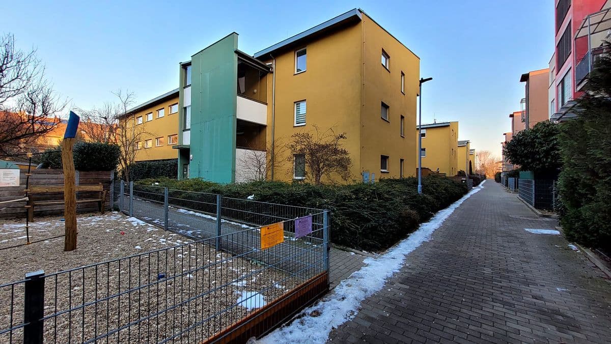 Pronájem bytu 56 m², Moutnická, Brno, Jihomoravský kraj Pronájem bytu 56 m², Moutnická, Brno, Jihomoravský kraj