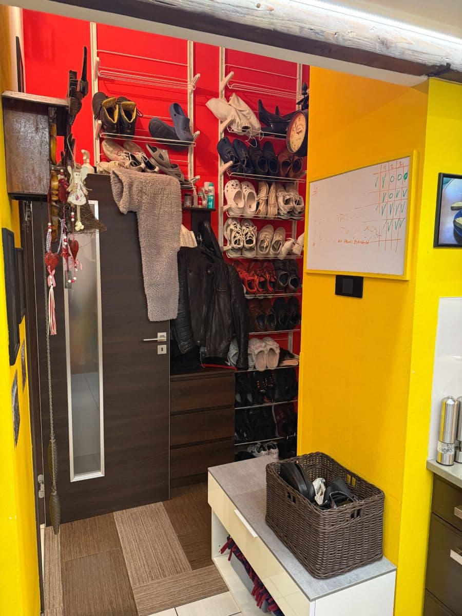 Prodej bytu 2+kk 40 m², Čestmírova, Praha, Praha Prodej bytu 2+kk 40 m², Čestmírova, Praha, Praha