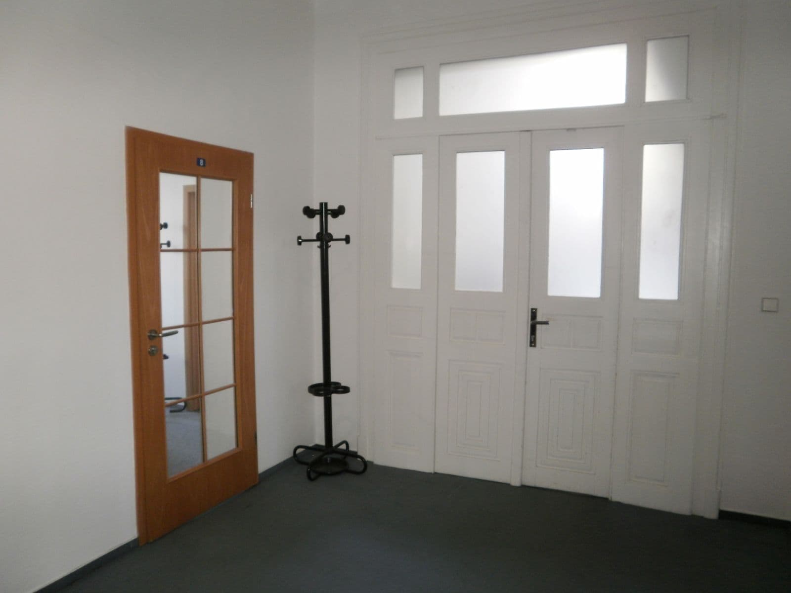 Pronájem kanceláře 295 m², Huťská, Kladno, Středočeský kraj Pronájem kanceláře 295 m², Huťská, Kladno, Středočeský kraj