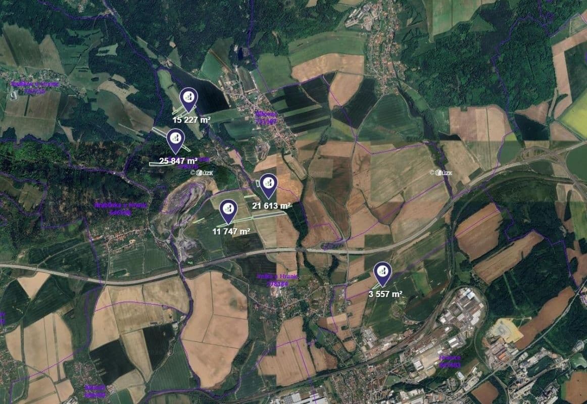 Prodej pozemku 77.991 m², Hranice, Olomoucký kraj Prodej pozemku 77.991 m², Hranice, Olomoucký kraj