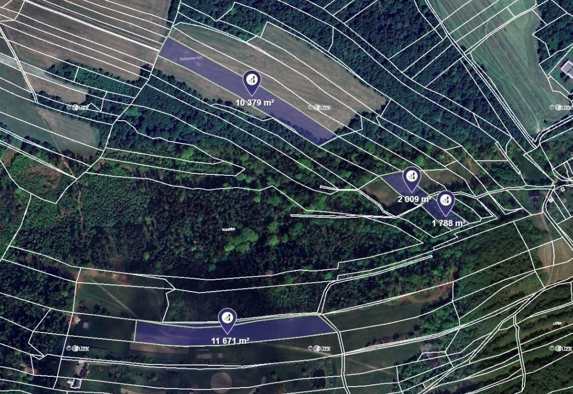 Prodej pozemku 77.991 m², Hranice, Olomoucký kraj Prodej pozemku 77.991 m², Hranice, Olomoucký kraj