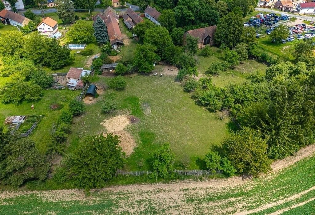 Prodej domu 120 m², pozemek 4.943 m², Velký Malahov, Plzeňský kraj Prodej domu 120 m², pozemek 4.943 m², Velký Malahov, Plzeňský kraj