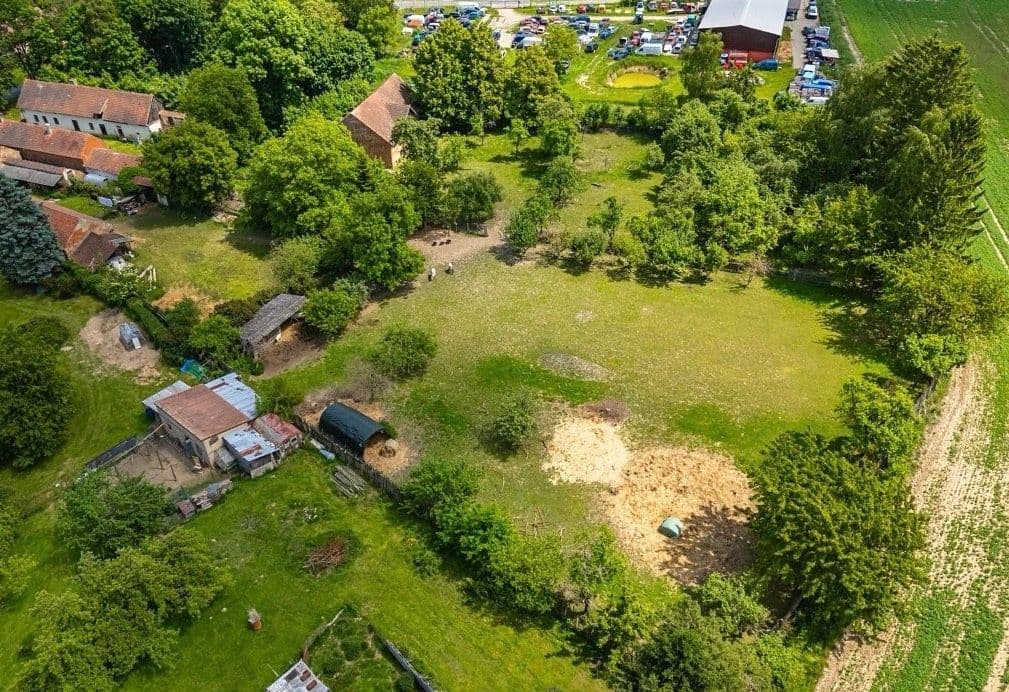 Prodej domu 120 m², pozemek 4.943 m², Velký Malahov, Plzeňský kraj Prodej domu 120 m², pozemek 4.943 m², Velký Malahov, Plzeňský kraj
