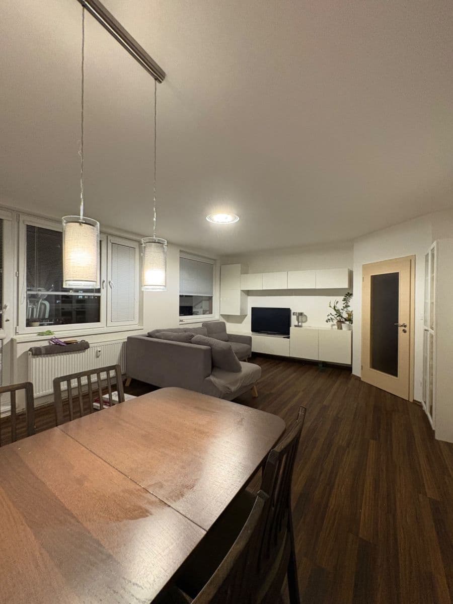 Pronájem bytu 3+kk 72 m², Pod Lipami, Praha, Praha Pronájem bytu 3+kk 72 m², Pod Lipami, Praha, Praha