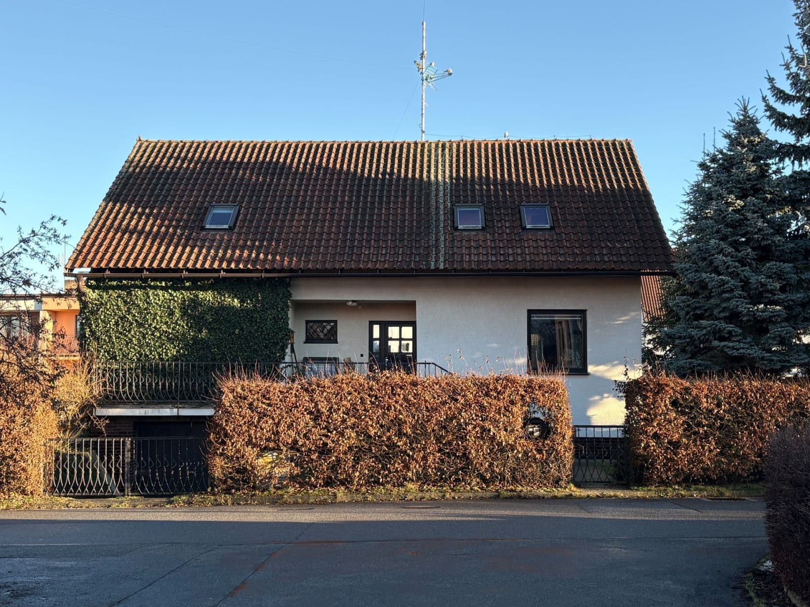 Prodej domu 310 m², pozemek 747 m², Sluneční, Jihlava, Kraj Vysočina Prodej domu 310 m², pozemek 747 m², Sluneční, Jihlava, Kraj Vysočina