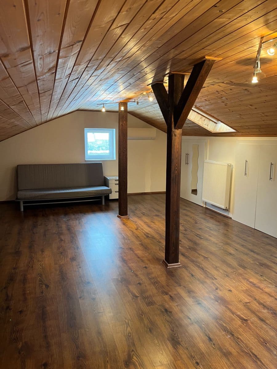 Pronájem nebytového prostoru 140 m², Na Rovině, Praha, Praha Pronájem nebytového prostoru 140 m², Na Rovině, Praha, Praha