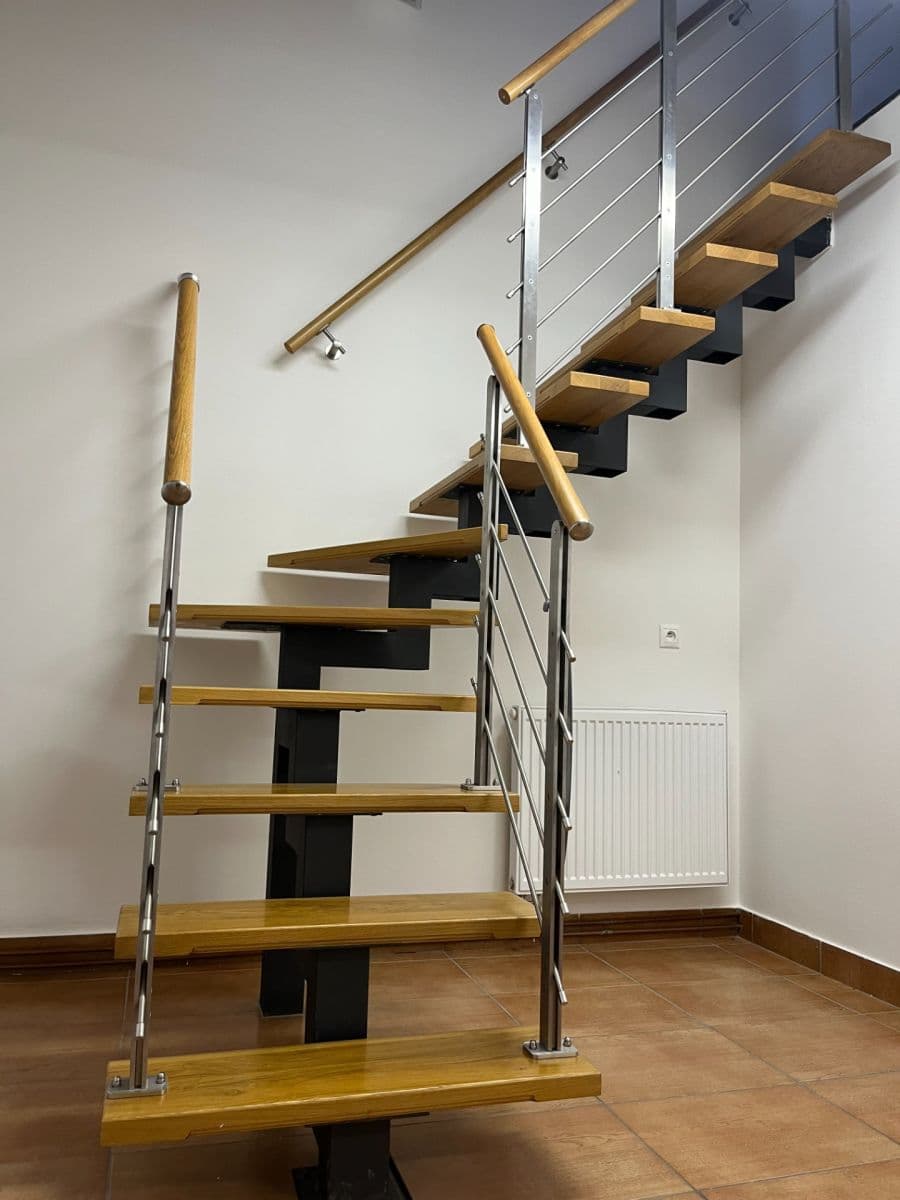 Pronájem nebytového prostoru 140 m², Na Rovině, Praha, Praha Pronájem nebytového prostoru 140 m², Na Rovině, Praha, Praha