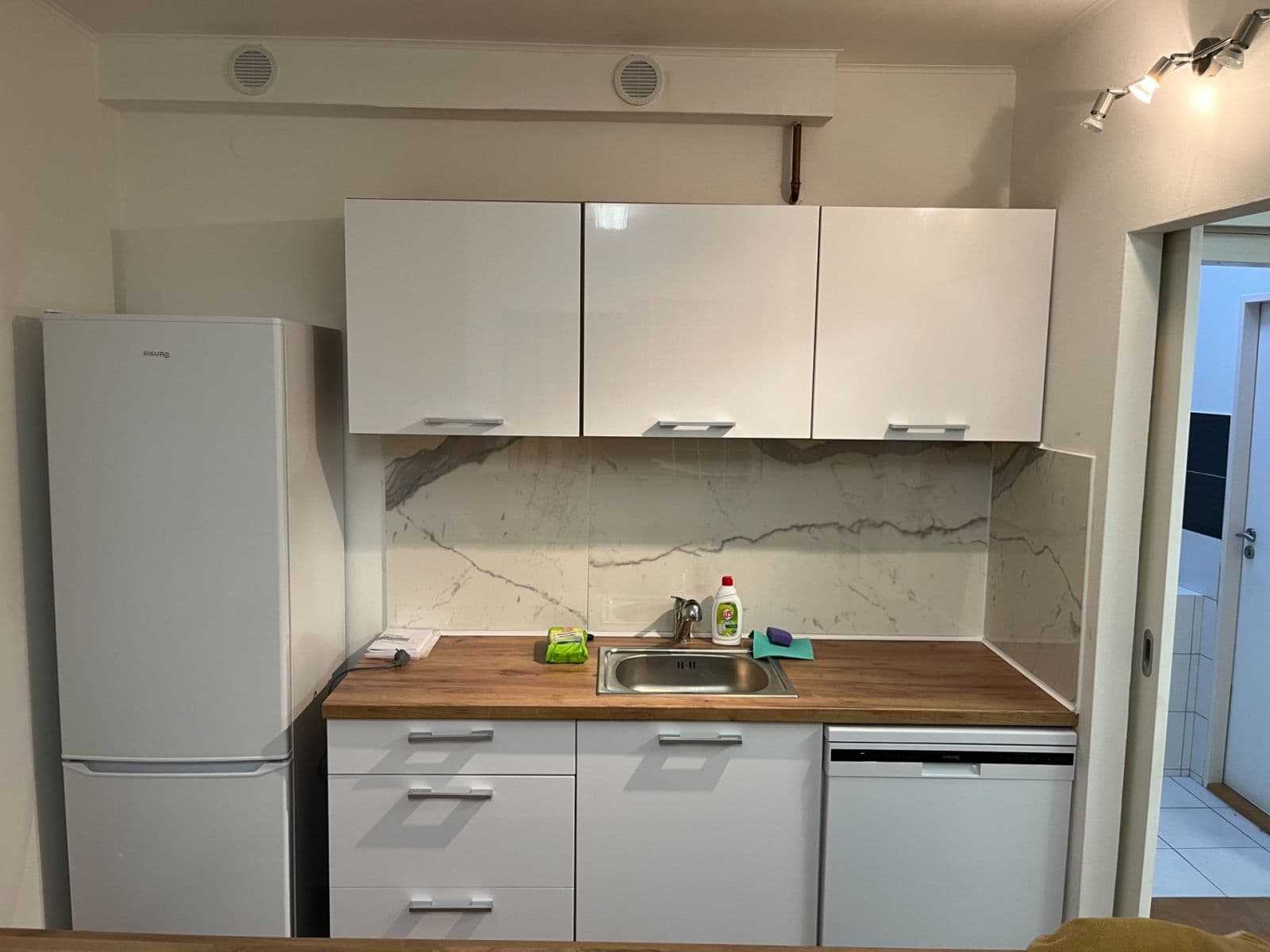 Pronájem nebytového prostoru 140 m², Na Rovině, Praha, Praha Pronájem nebytového prostoru 140 m², Na Rovině, Praha, Praha