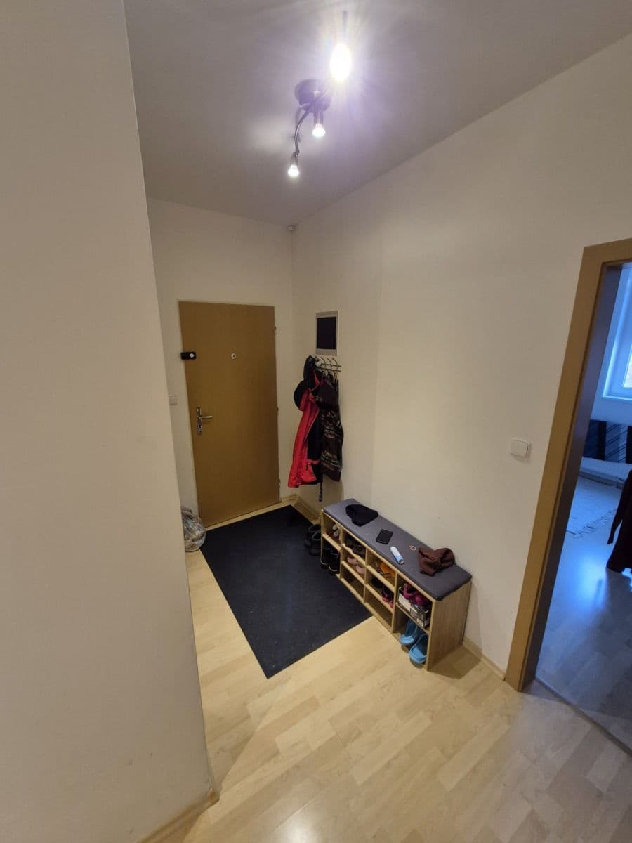 Pronájem bytu 3+kk 81 m², Suchdolské náměstí, Praha, Praha Pronájem bytu 3+kk 81 m², Suchdolské náměstí, Praha, Praha