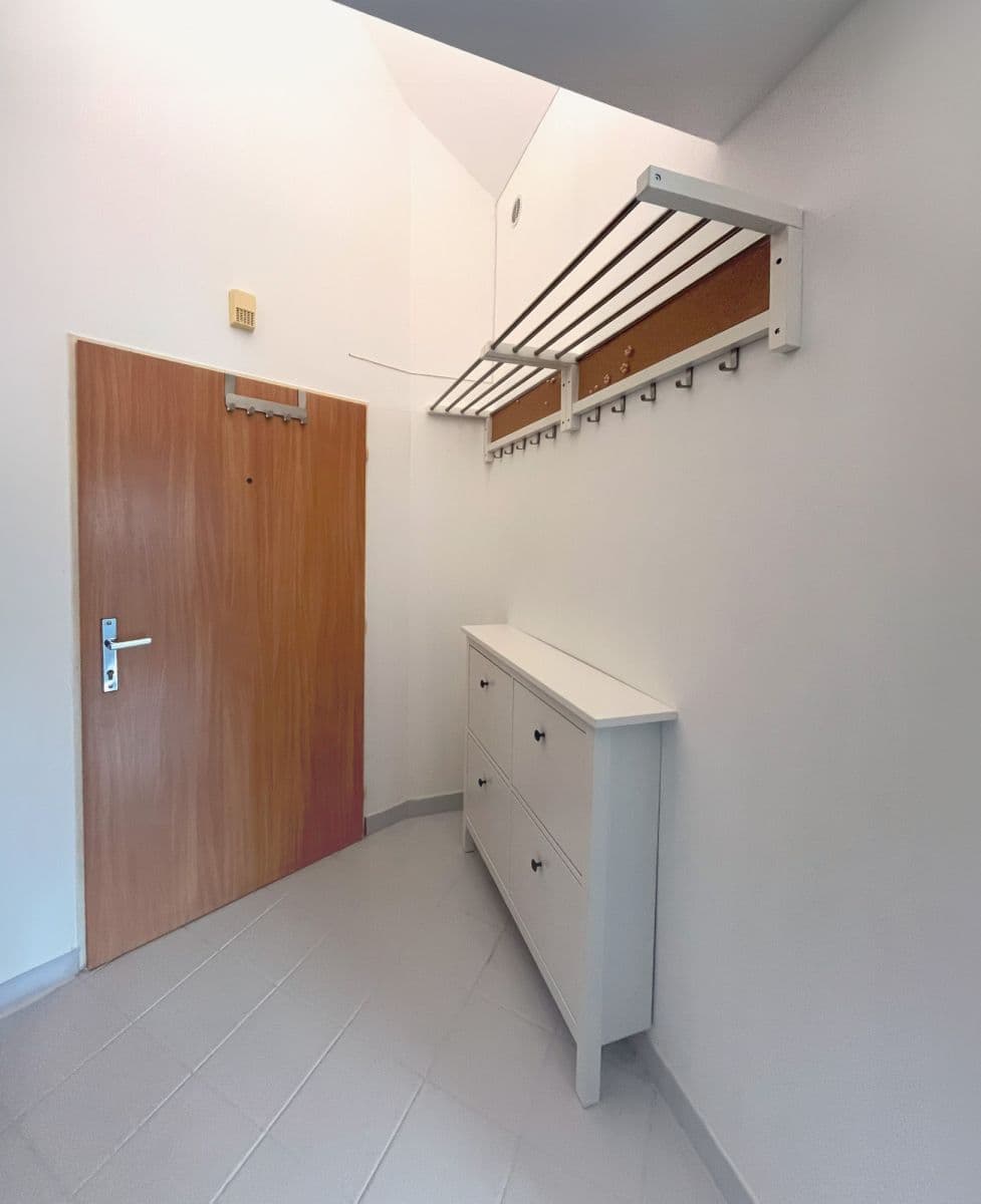 Pronájem bytu 35 m², Na Neklance, Praha, Praha Pronájem bytu 35 m², Na Neklance, Praha, Praha