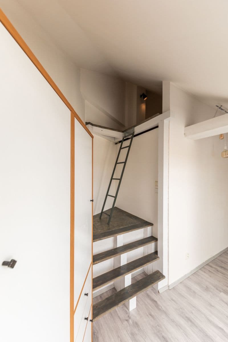 Pronájem bytu 35 m², Na Neklance, Praha, Praha Pronájem bytu 35 m², Na Neklance, Praha, Praha