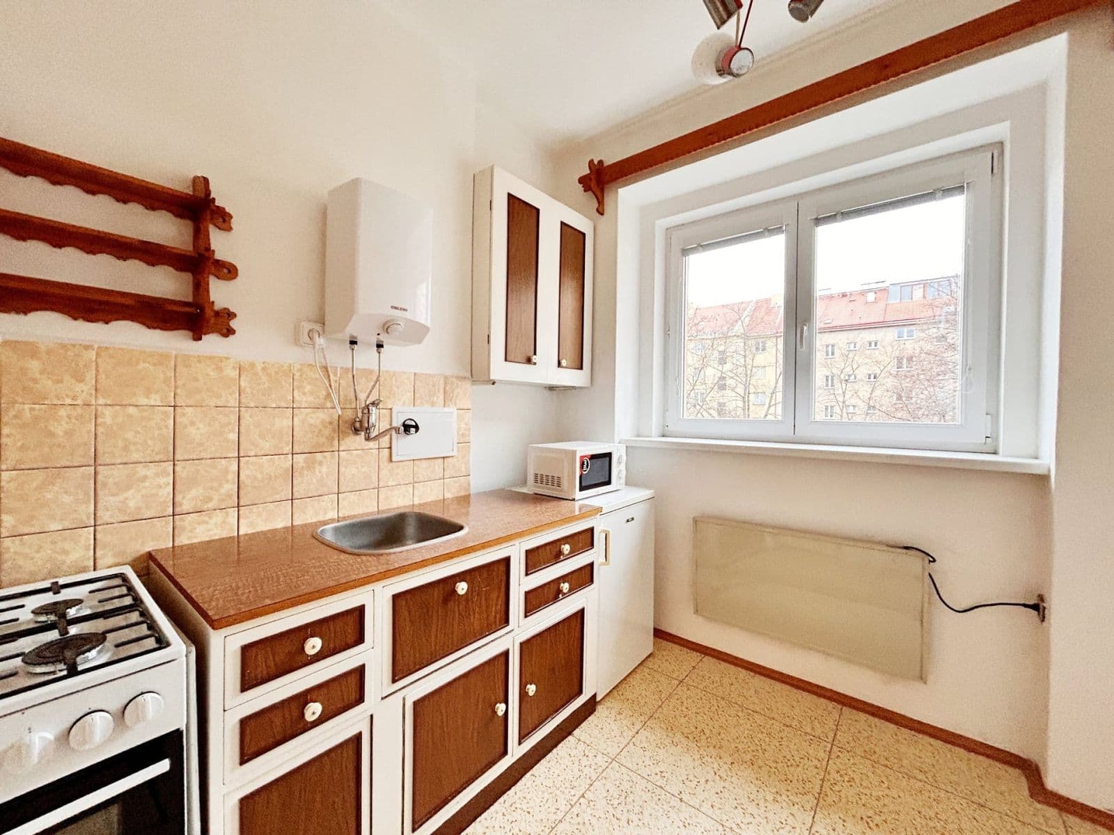 Pronájem bytu 1+1 33 m², Pod strojírnami, Praha, Praha Pronájem bytu 1+1 33 m², Pod strojírnami, Praha, Praha