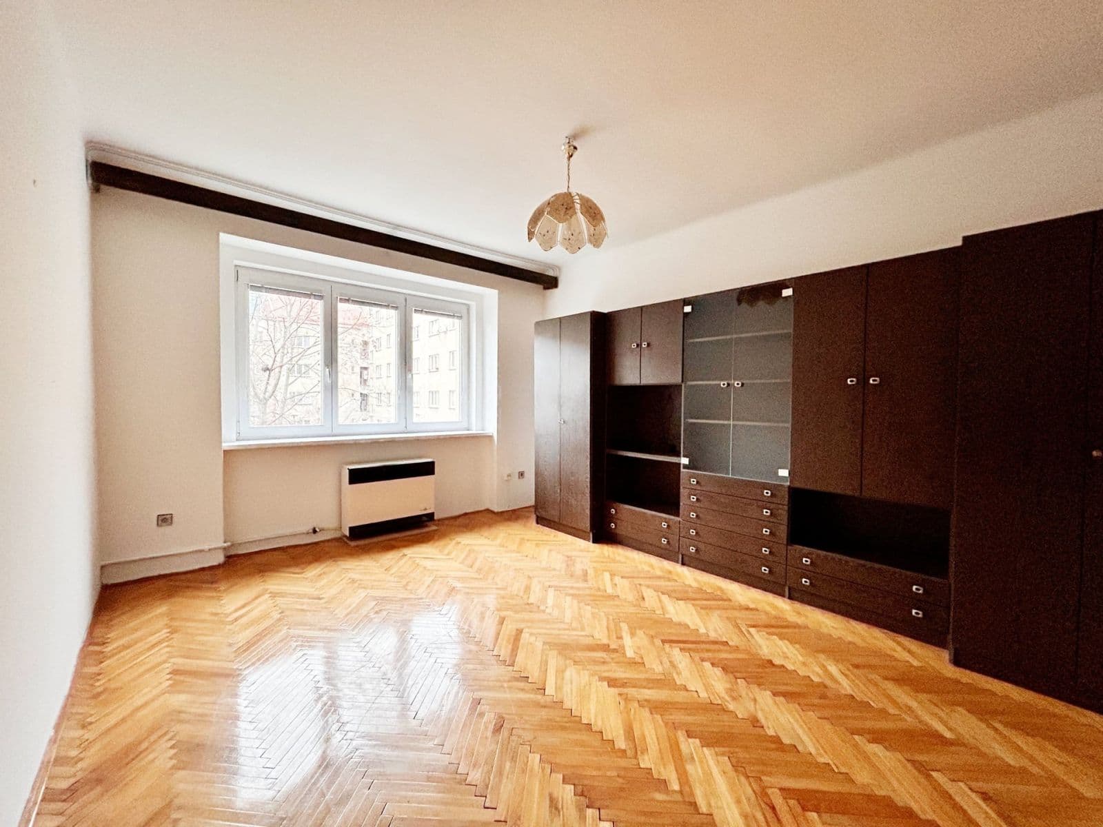 Pronájem bytu 1+1 33 m², Pod strojírnami, Praha, Praha Pronájem bytu 1+1 33 m², Pod strojírnami, Praha, Praha