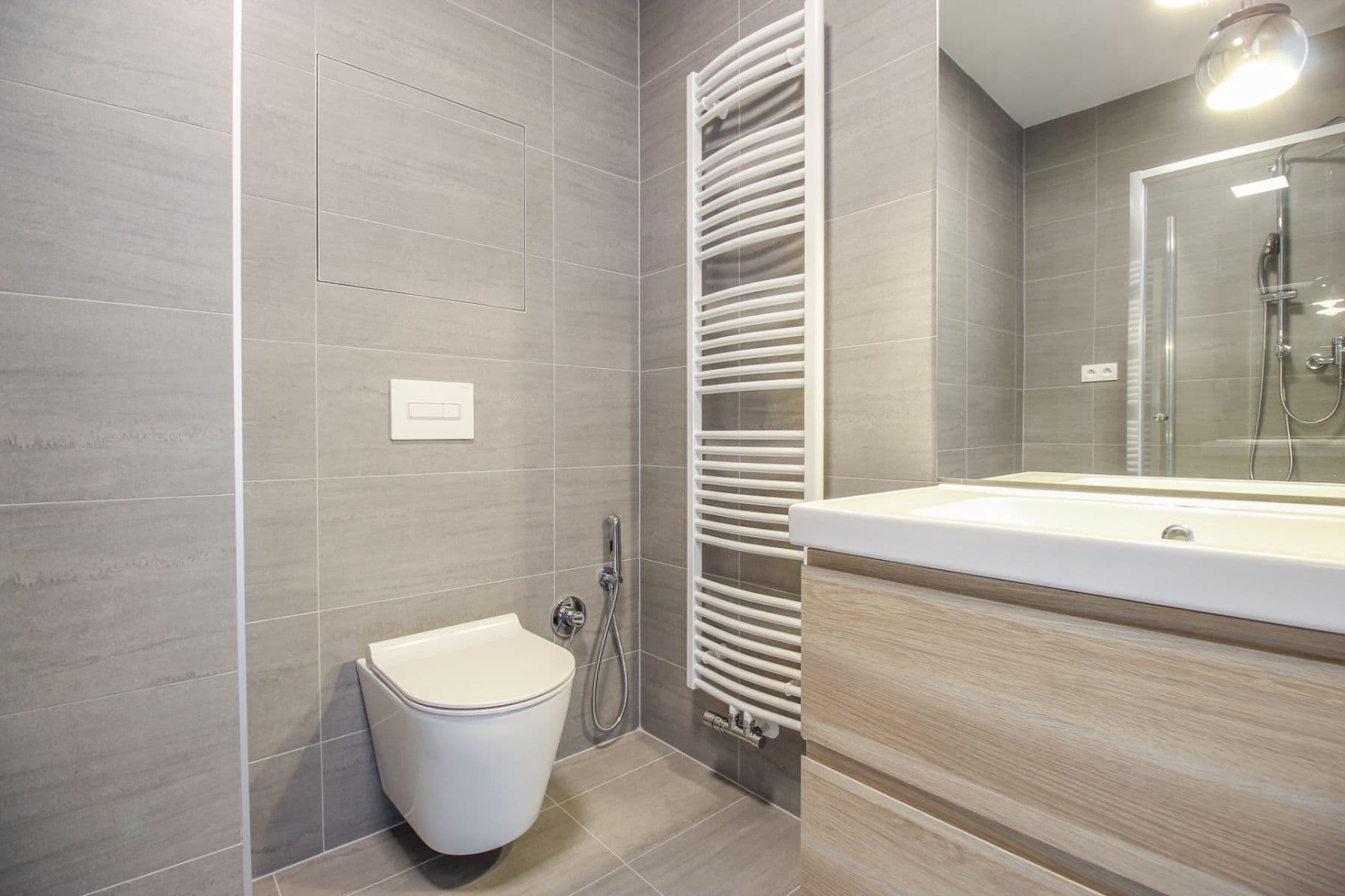 Pronájem bytu 2+kk 61 m², Lorencova, Zlín, Zlínský kraj Pronájem bytu 2+kk 61 m², Lorencova, Zlín, Zlínský kraj