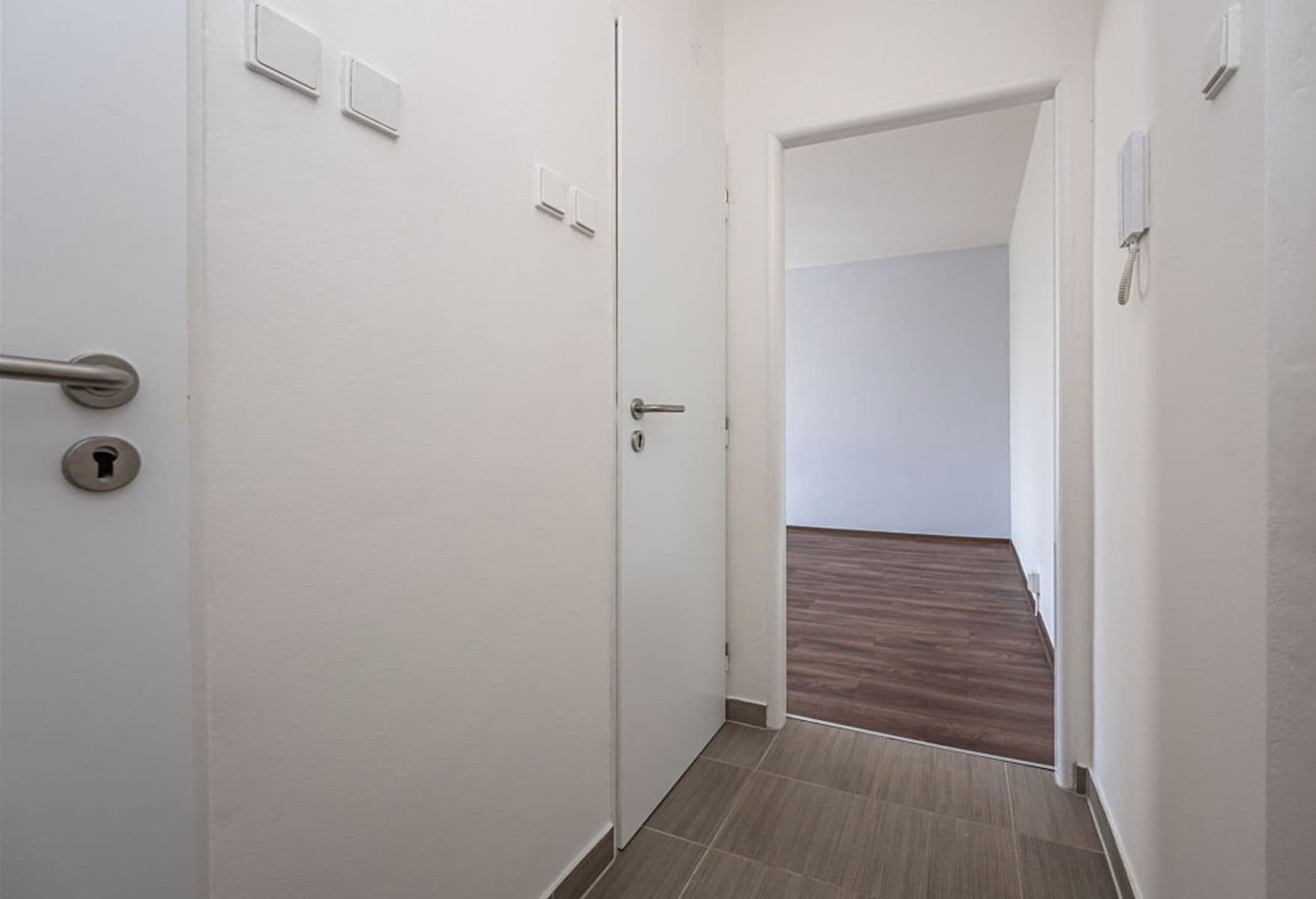 Prodej bytu 1+kk 28 m², K Sadu, Praha, Praha Prodej bytu 1+kk 28 m², K Sadu, Praha, Praha