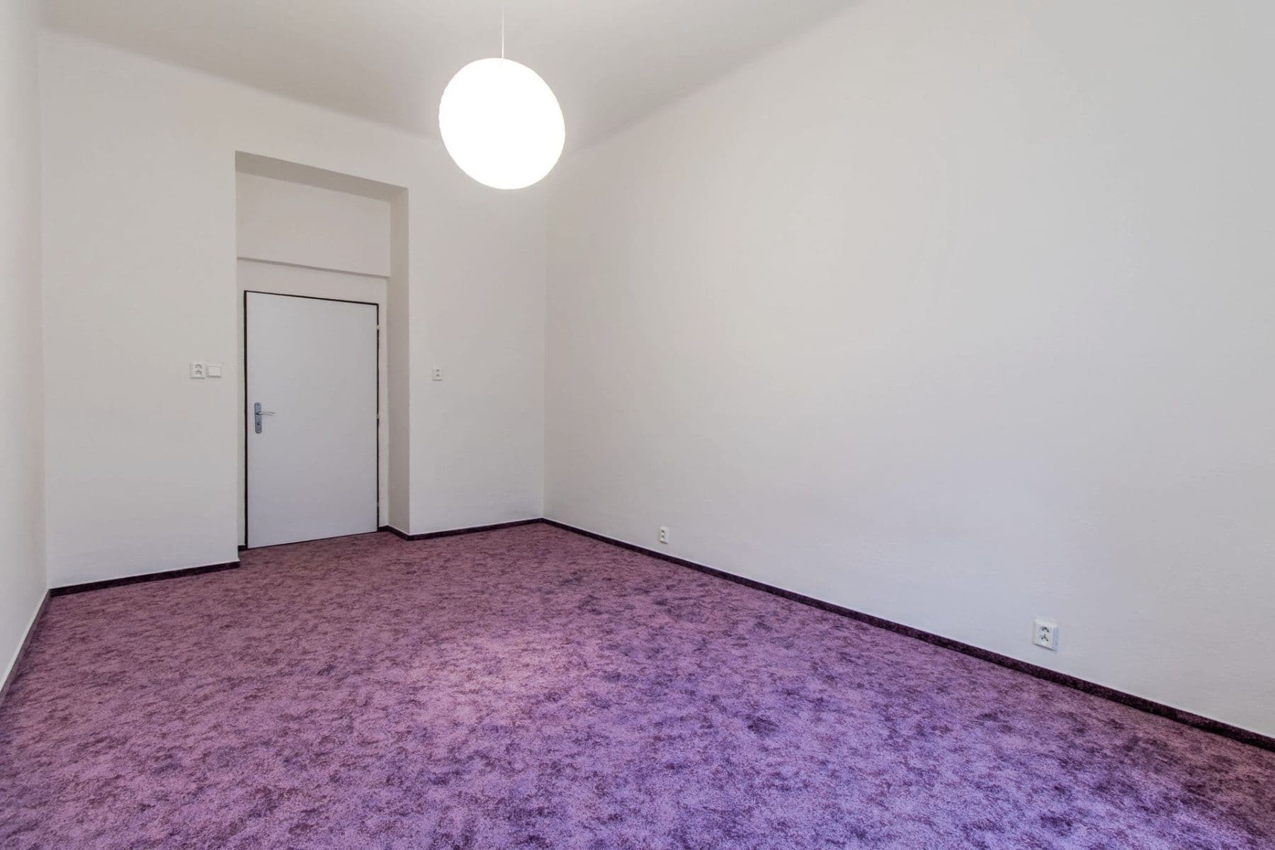 Pronájem bytu 3+1 64 m², Na rozcestí, Praha, Praha Pronájem bytu 3+1 64 m², Na rozcestí, Praha, Praha