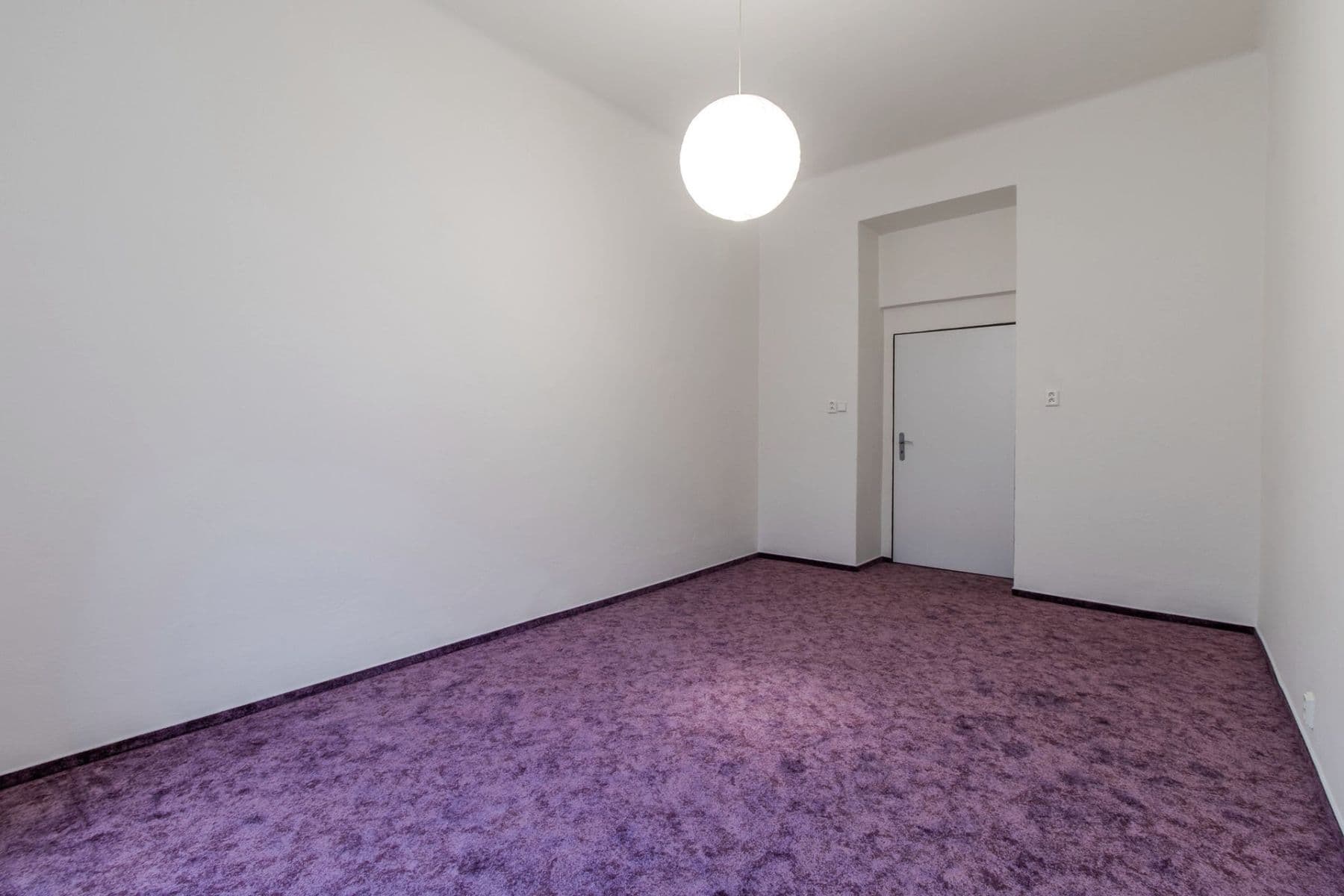 Pronájem bytu 3+1 64 m², Na rozcestí, Praha, Praha Pronájem bytu 3+1 64 m², Na rozcestí, Praha, Praha