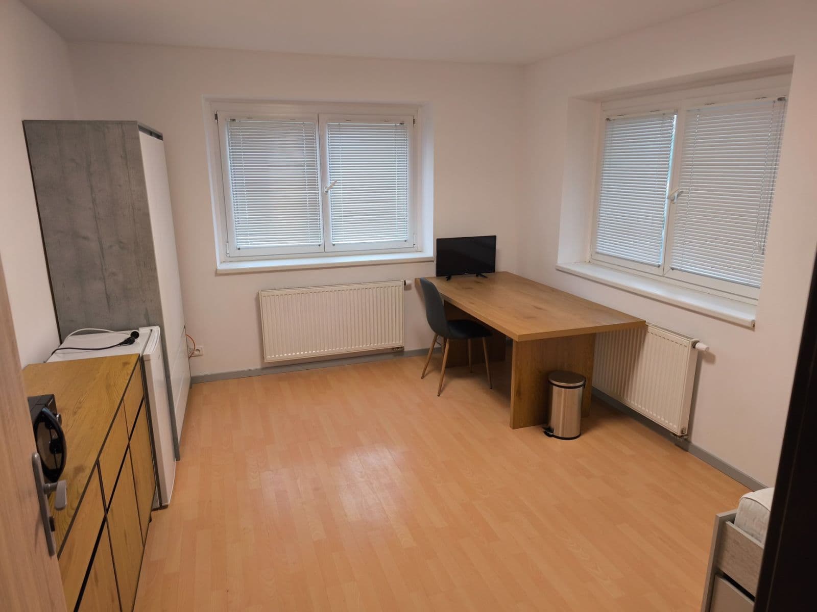 Pronájem bytu 1+kk 17 m², Velvarská, Horoměřice, Středočeský kraj Pronájem bytu 1+kk 17 m², Velvarská, Horoměřice, Středočeský kraj