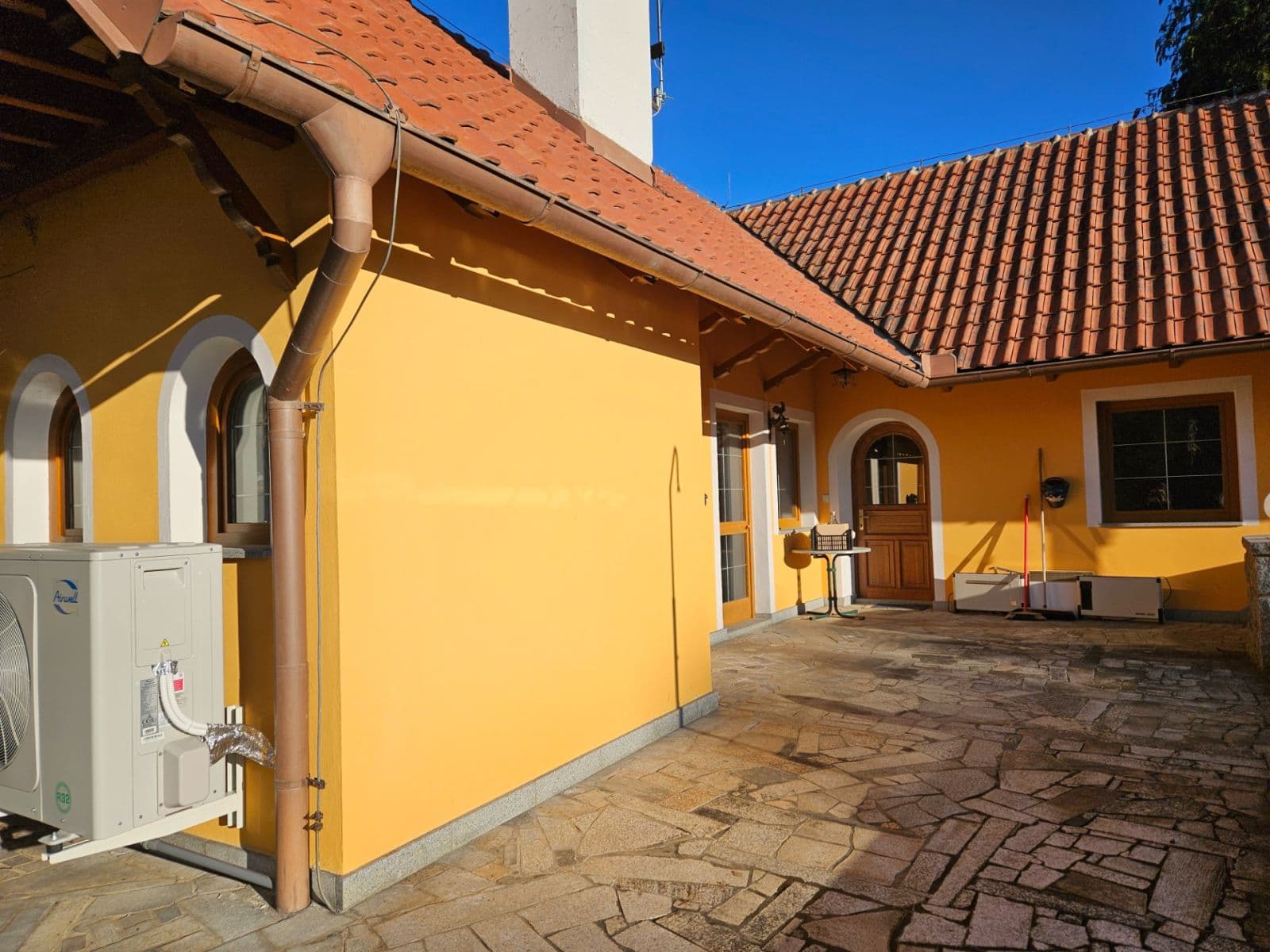 Pronájem domu 65 m², pozemek 200 m², Křečovice, Středočeský kraj Pronájem domu 65 m², pozemek 200 m², Křečovice, Středočeský kraj