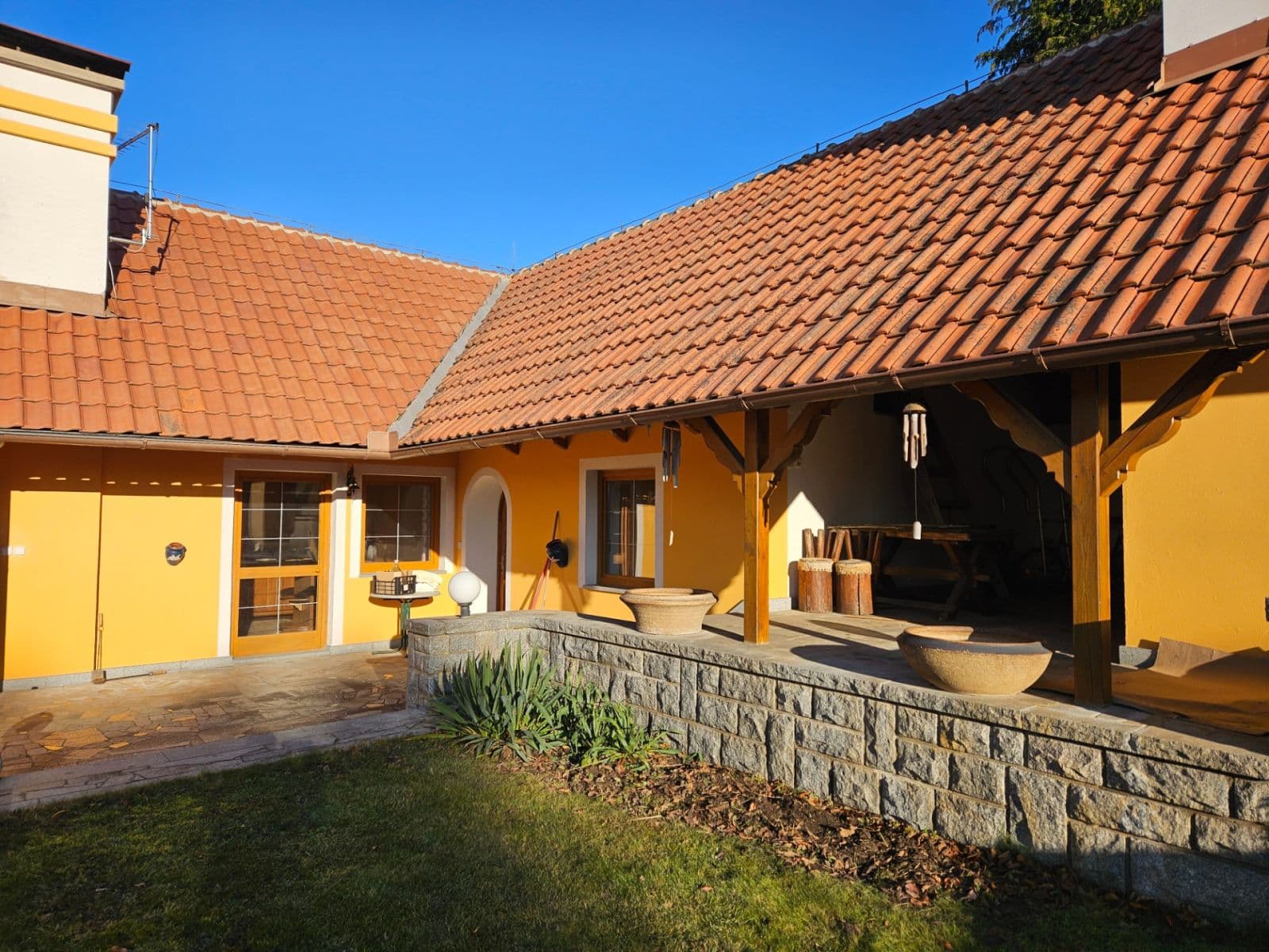 Pronájem domu 65 m², pozemek 200 m², Křečovice, Středočeský kraj Pronájem domu 65 m², pozemek 200 m², Křečovice, Středočeský kraj