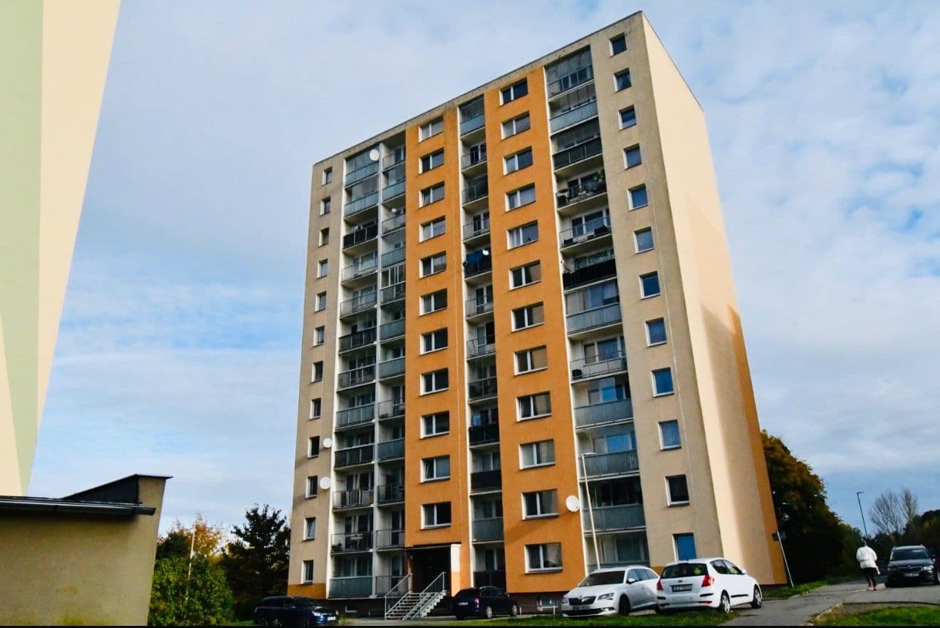 Pronájem bytu 2+kk 42 m², Lomená, Česká Lípa, Liberecký kraj Pronájem bytu 2+kk 42 m², Lomená, Česká Lípa, Liberecký kraj