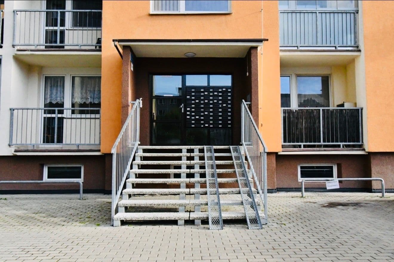 Pronájem bytu 2+kk 42 m², Lomená, Česká Lípa, Liberecký kraj Pronájem bytu 2+kk 42 m², Lomená, Česká Lípa, Liberecký kraj