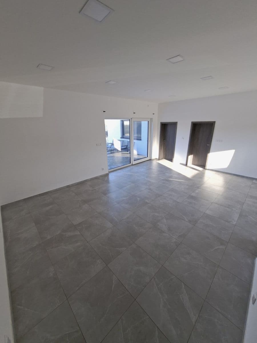 Pronájem domu 154 m², pozemek 878 m², Nezabylice, Ústecký kraj Pronájem domu 154 m², pozemek 878 m², Nezabylice, Ústecký kraj