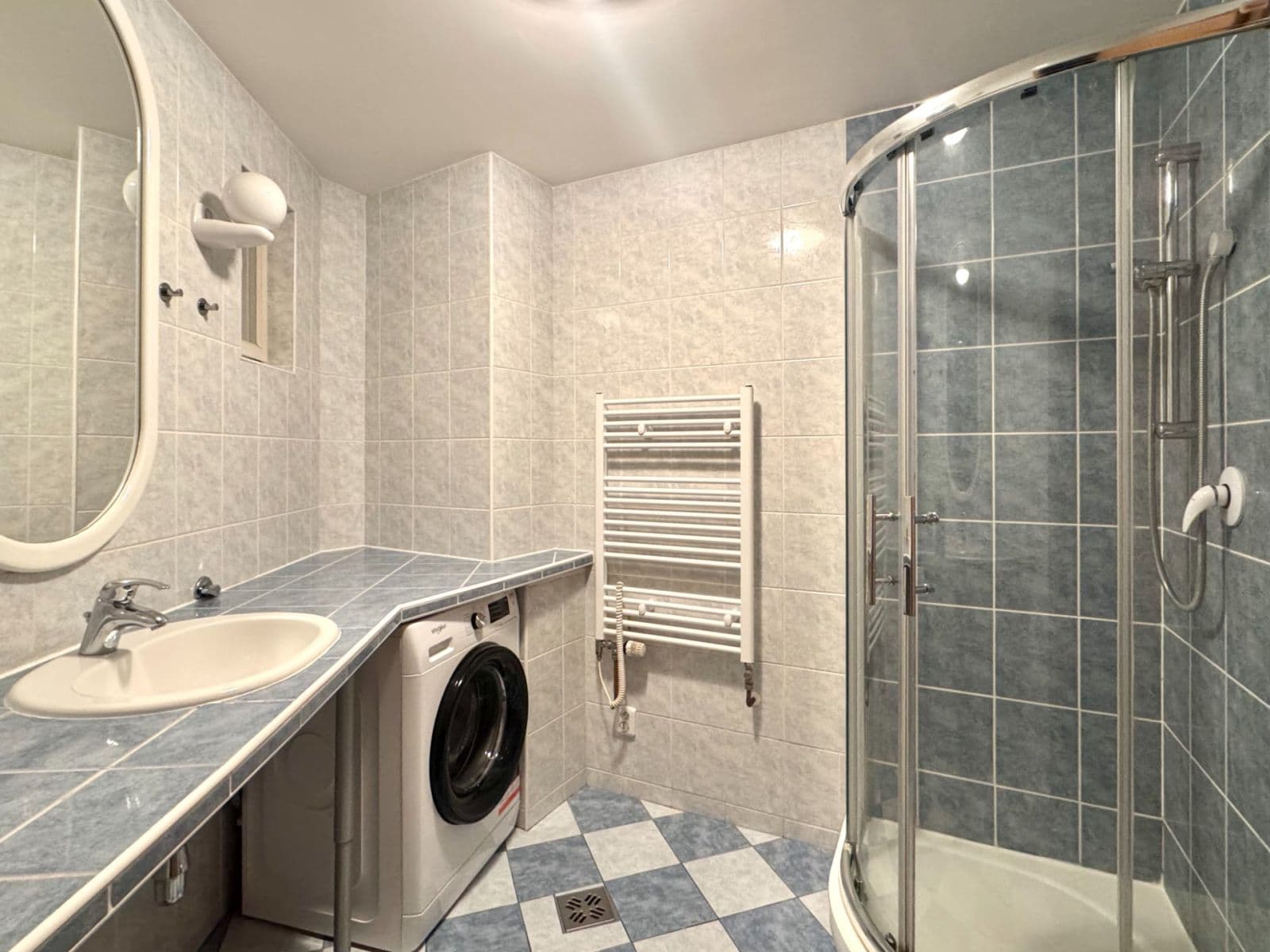 Pronájem bytu 4+1 138 m², Škroupovo náměstí, Praha, Praha Pronájem bytu 4+1 138 m², Škroupovo náměstí, Praha, Praha