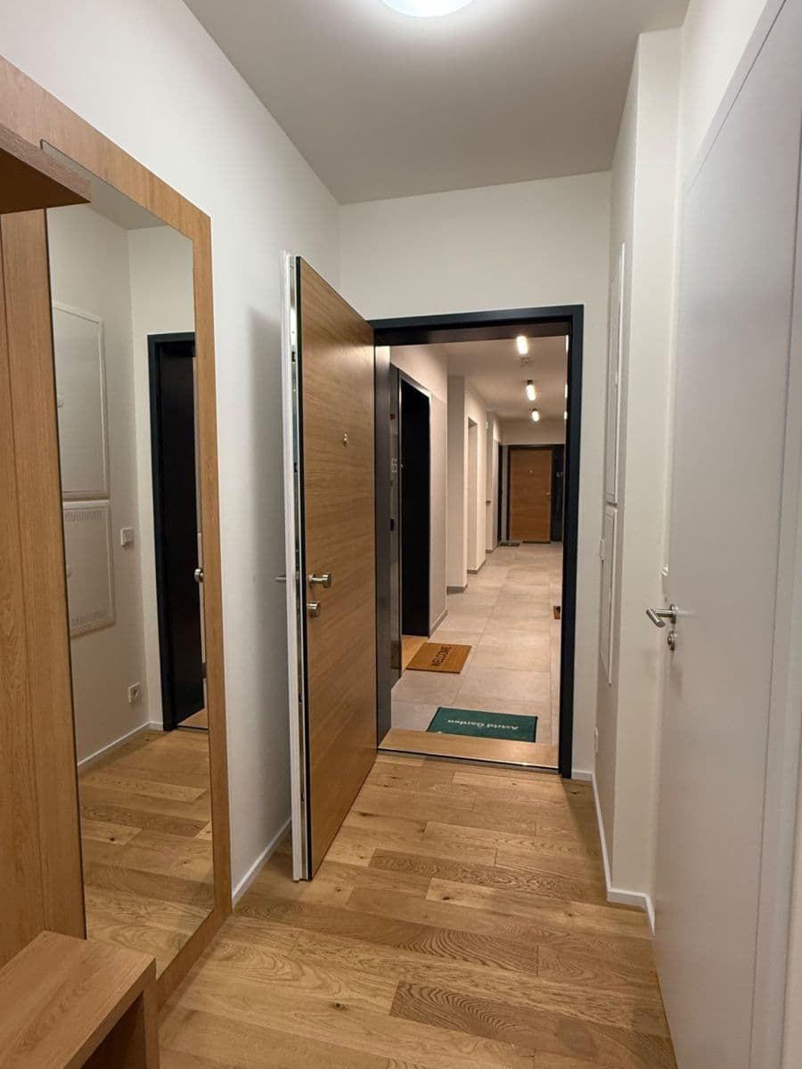 Pronájem bytu 2+kk 48 m², U Průhonu, Praha, Praha Pronájem bytu 2+kk 48 m², U Průhonu, Praha, Praha