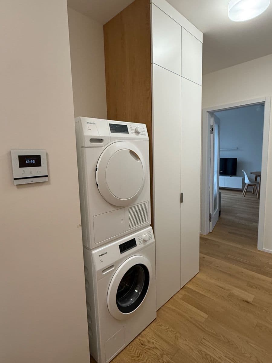 Pronájem bytu 2+kk 48 m², U Průhonu, Praha, Praha Pronájem bytu 2+kk 48 m², U Průhonu, Praha, Praha